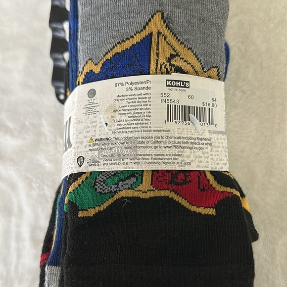 Harry Potter Black and Red Casual Crew Socks NWT - Picture 3 of 6